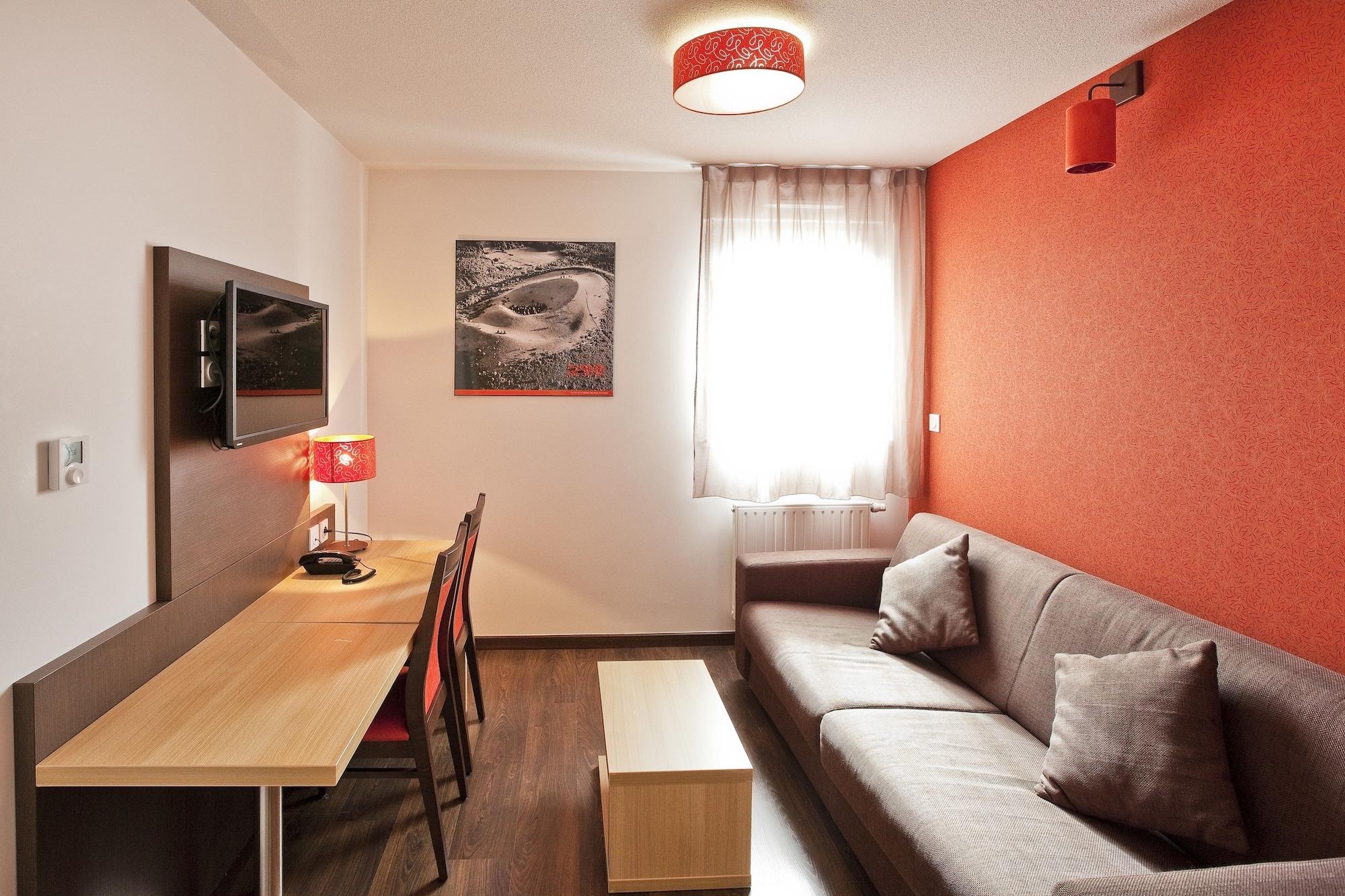 Apparthotel Privilodges Carré de Jaude Clermont-Ferrand Exterior foto