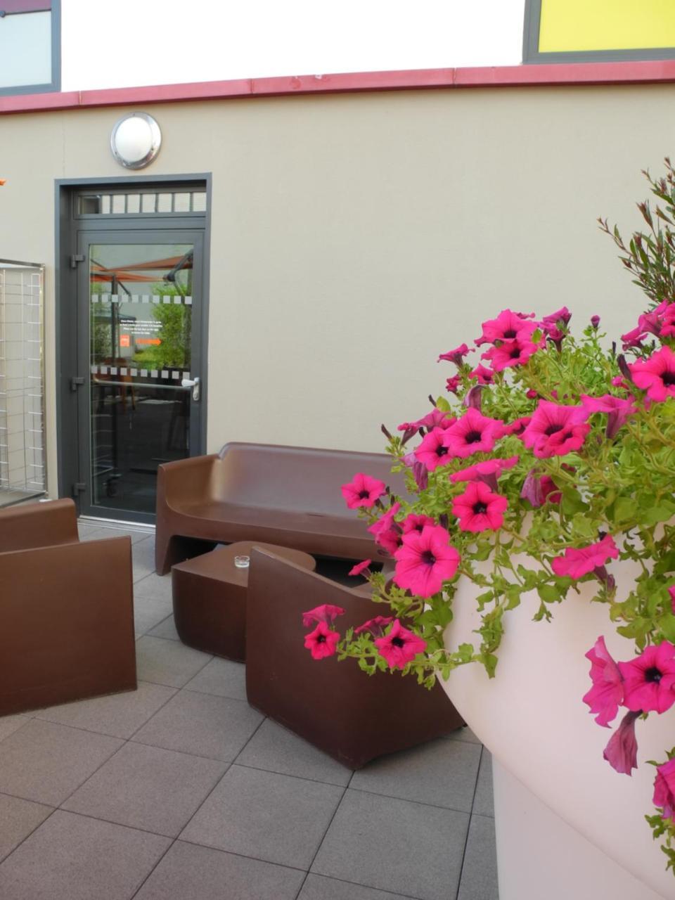 Apparthotel Privilodges Carré de Jaude Clermont-Ferrand Exterior foto